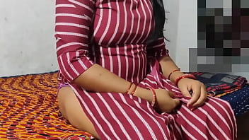 Desi Super-steamy bhabhi uber-sexy Booty hindi neat voice